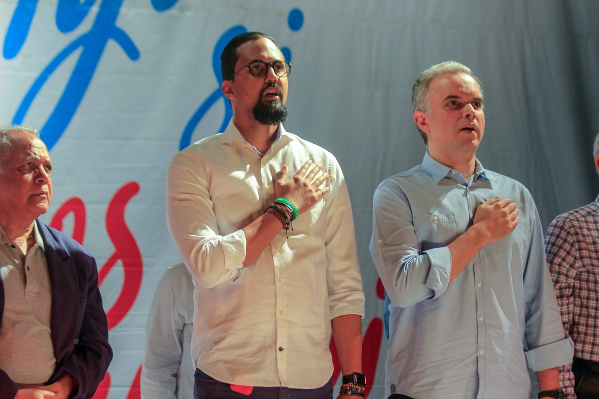 “Una ciudad para la gente”, el grito de guerra de Bartolomé Pujals en proclamación del PRSD “Una ciudad para la gente”, el grito de guerra de Bartolomé Pujals en proclamación del PRSD