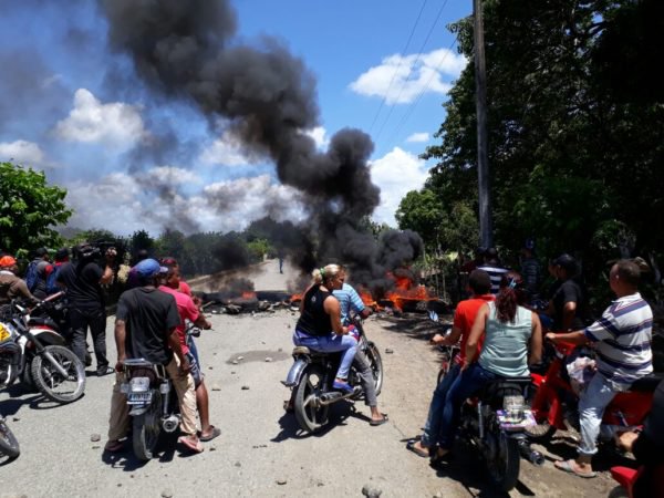 Protestan en San Francisco de Macorís porque se esclarezca caso Emely Peguero