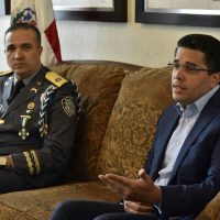 Ayuntamiento y la Policía Nacional se unen para sacar a los limpiavidrios