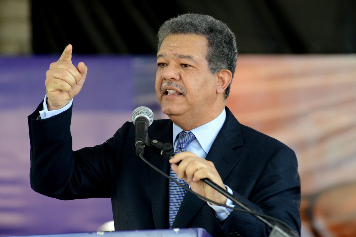 Leonel afirma respeto a la Constitución es condición previa para prosperidad y bienestar del país
