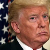 Trump se sintió “profundamente infeliz” por la actuación de su abogado y estuvo “gritando” al iniciarse su segundo ‘impeachment’