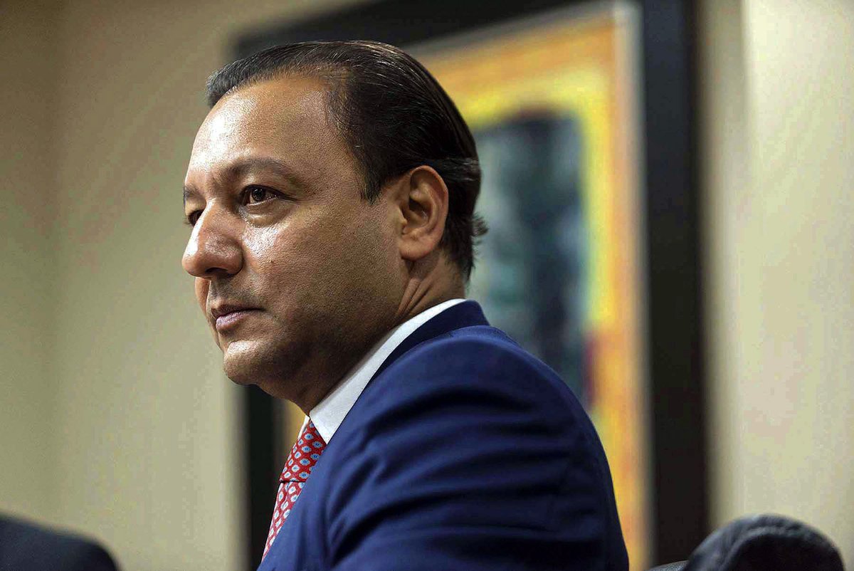 Abel Martínez defiende acciones contra indocumentados