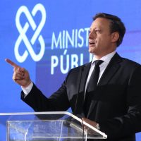 Procurador solicita CC realice auditoria a la gestión completa de Manuel Rivas en la OMSA