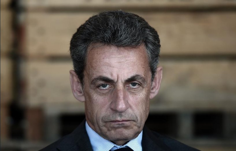 Expresidente francés Nicolás Sarkozy es condenado a tres años de cárcel por corrupción