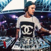 Muere a los 28 años el DJ sueco Avicii