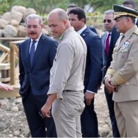 Danilo Medina deja inaugurado Jardín Botanico en Santiago