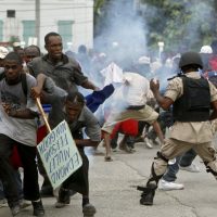 En Haití matan un hombre durante una manifestación