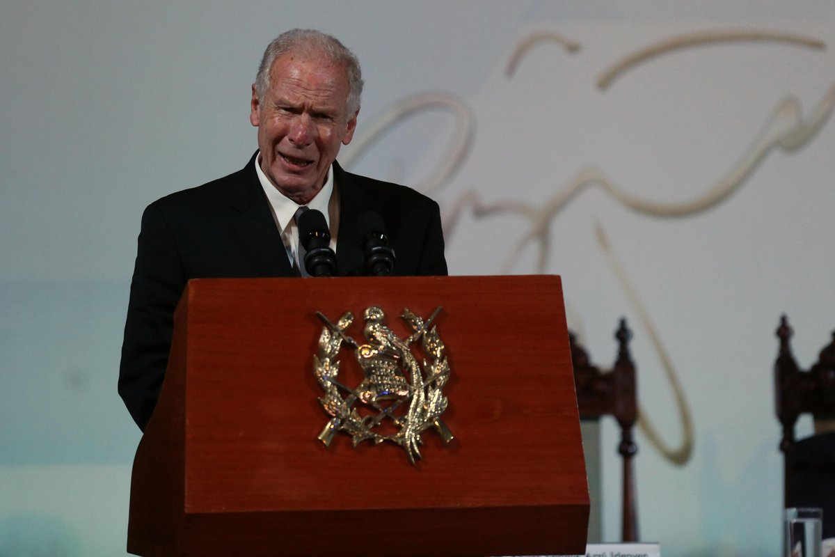 Muere de un infarto expresidente de Guatemala, Álvaro Arzú