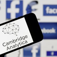 Cambridge Analytica termina todas sus operaciones y se cierra