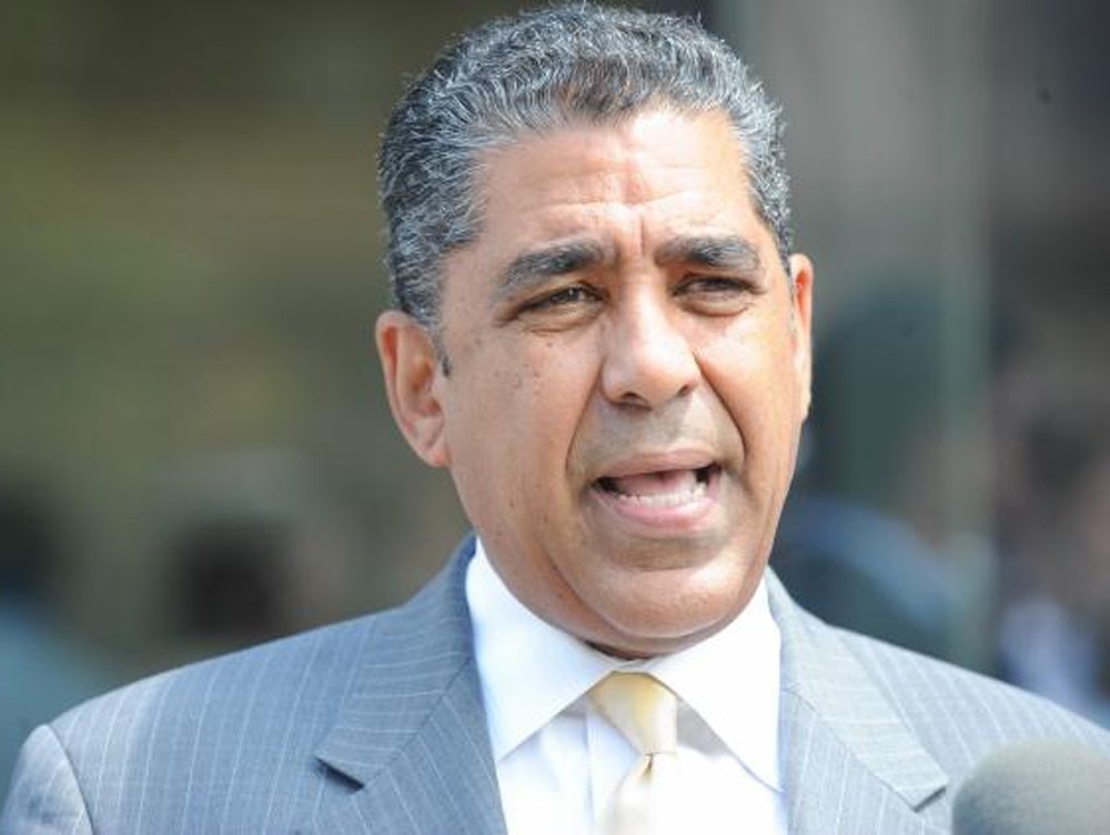Congresista Espaillat dice carta de Menéndez no es injerencia