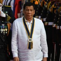 “Quédense en la cárcel”, fue el amenazante consejo de Rodrigo Duterte a los narcos en Filipinas