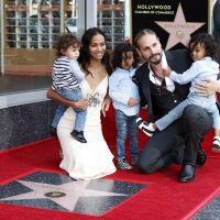Zoe Saldaña agradece a dominicanos por el apoyo tras su estrella en Hollywood