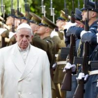 El papa confiesa que la Iglesia encubría abusos a menores porque era “un modo de pensar”