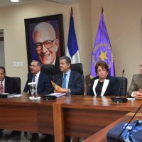 En el Comité Central Danilo domina 65% contra 35% de Leonel