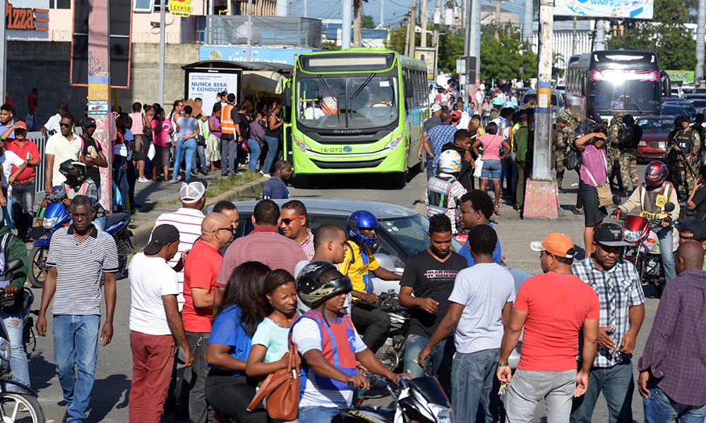 Gobierno ha abusado del sector transporte; choferes no morirán de coronavirus, sino de hambre”