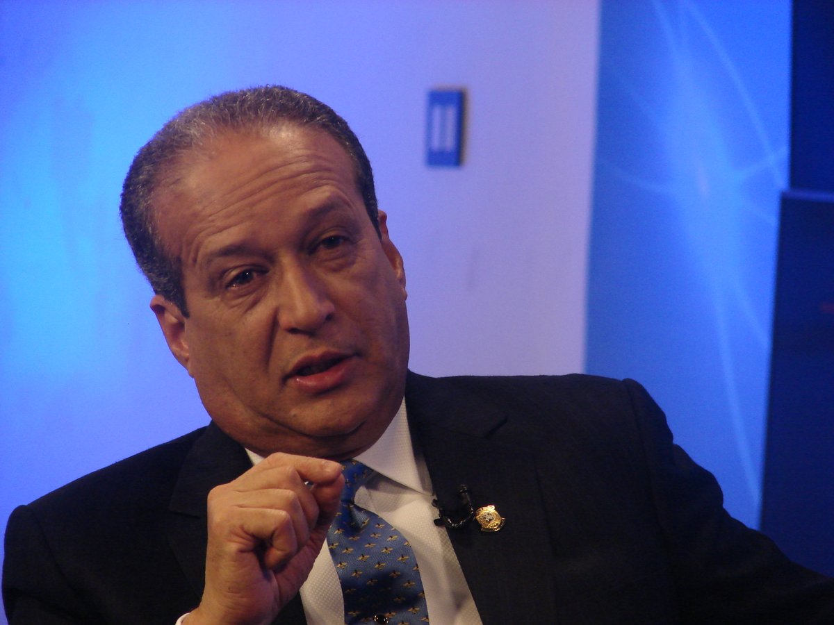 Reinaldo: no soy un pariguayo como Danilo y Leonel y me bebo mis traguitos