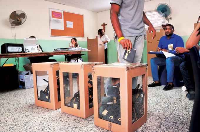 Newlink: Políticos con mejor imagen