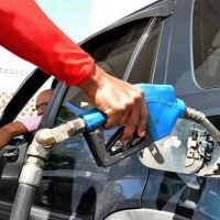 Aumentan 9 pesos por galón a gasolinas; Gobierno asegura asume un 50%