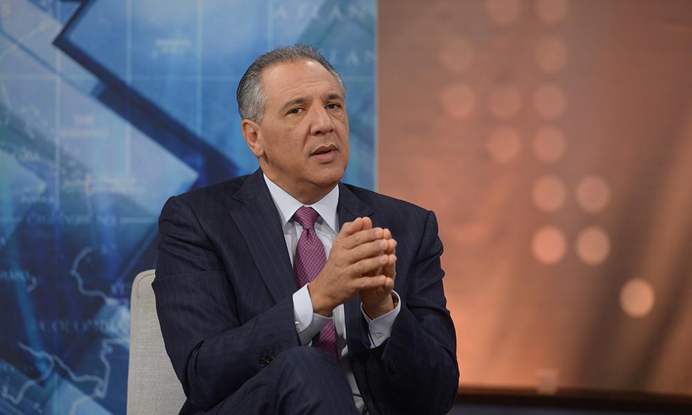 Peralta: Gobierno respeta opiniones de sacerdotes