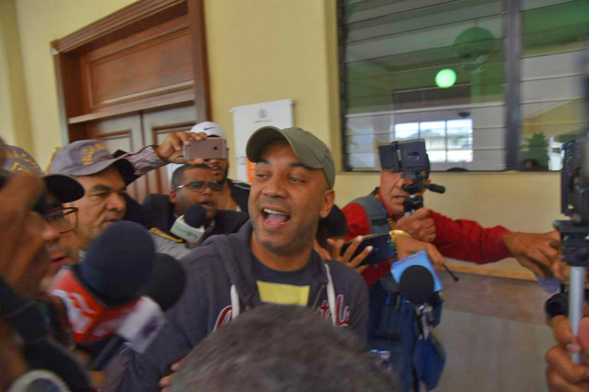 Kanqui: “Ahora todos quieren ser héroes”
