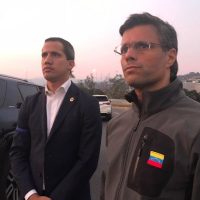 Leopoldo López: “He sido liberado por militares a la orden de Juan Guaidó, todos a movilizarnos”