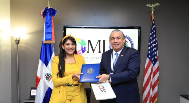 Ministerio de la Juventud otorgará becas a hijos de dominicanos residentes en Nueva York