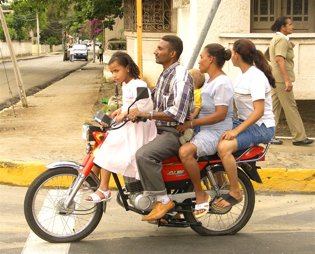 Prohíben Circulación de Motores con más de una persona durante Semana Santa