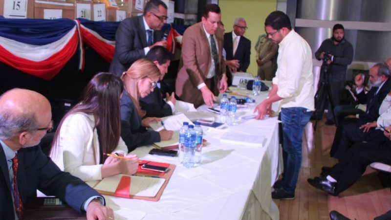 Oisoe recibe 65 propuestas para construir hospital
