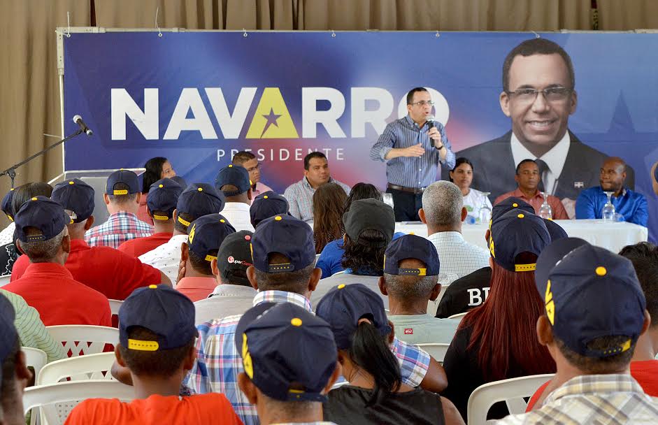 Navarro afirma que desarrollo del país amerita alianza entre el Estado y la sociedad