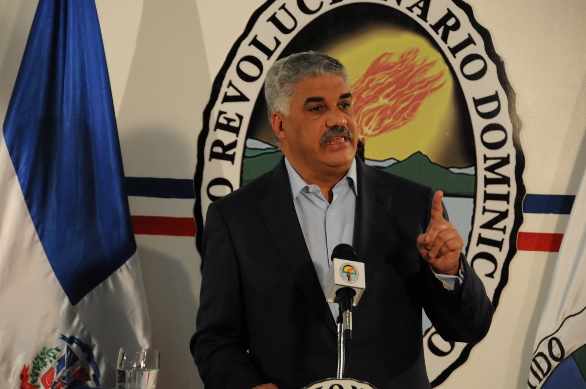 Nuevo TSE le cambia la suerte a Miguel Vargas quien pasa de 33 sentencias a favor a una que lo destituye