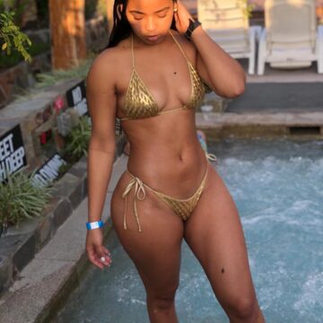 Rosaiiriis Toribio, Instagram y Hot Bikini Dominicana – 05 Octubre 2018