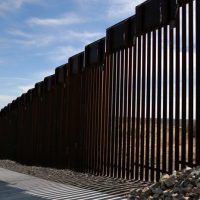 Trump dice que está “100%” preparado para cerrar la frontera entre Estados Unidos y México
