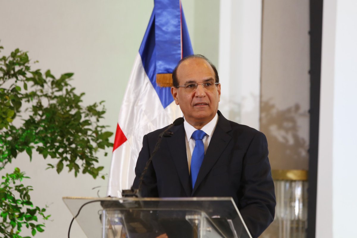 Presidente de la JCE dice acatará lo que digan los tribunales sobre voto de arrastre