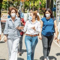 Carolina Mejía realiza encuentro en La Esperilla para tratar recuperación botánica del Parque Iberoamérica