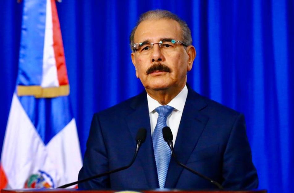 Presidente Medina aprueba mediante decreto, la construcción del Aeropuerto Internacional de Bávaro