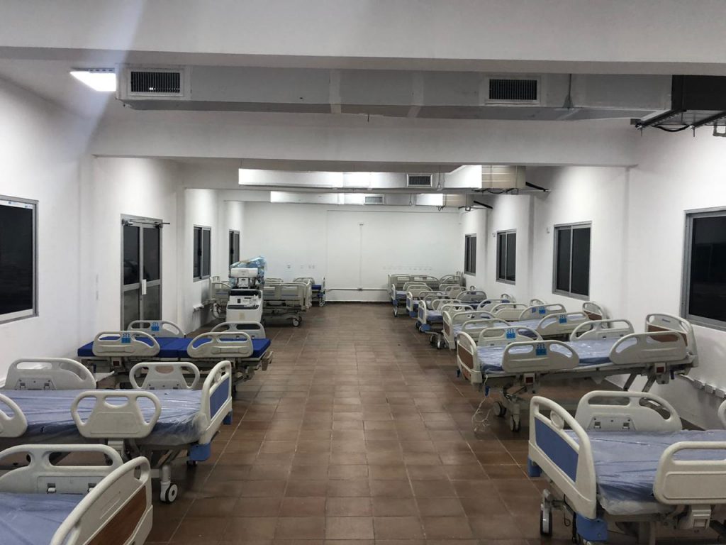 Centros de aislamientos cuentan con casi 4,000 camas para atender COVID-19, pero dominicanos no las usan