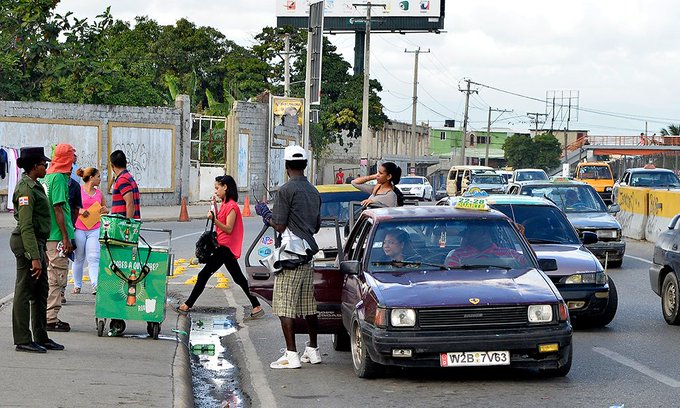 Ministro de Salud hace llamado a carros de concho para que no ingresen más de tres personas por vehículo