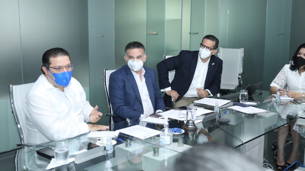 Conep y Sanz Lovatón fortalecerán sistema aduanero del país