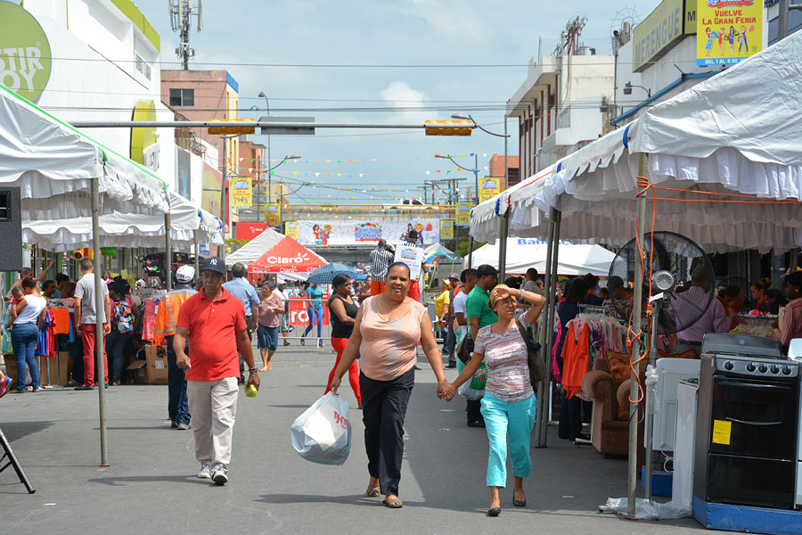 ADN e Intrant celebran el Día Mundial sin Autos con la avenida Duarte peatonal
