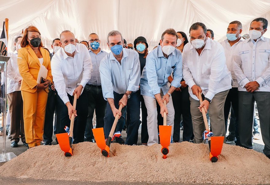 Construirán tres naves industriales en San Pedro para impulsar las zonas francas