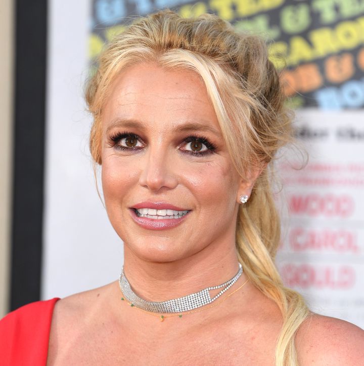 Kim Kardashian defiende a Britney Spears: "Fue tratada con crueldad"