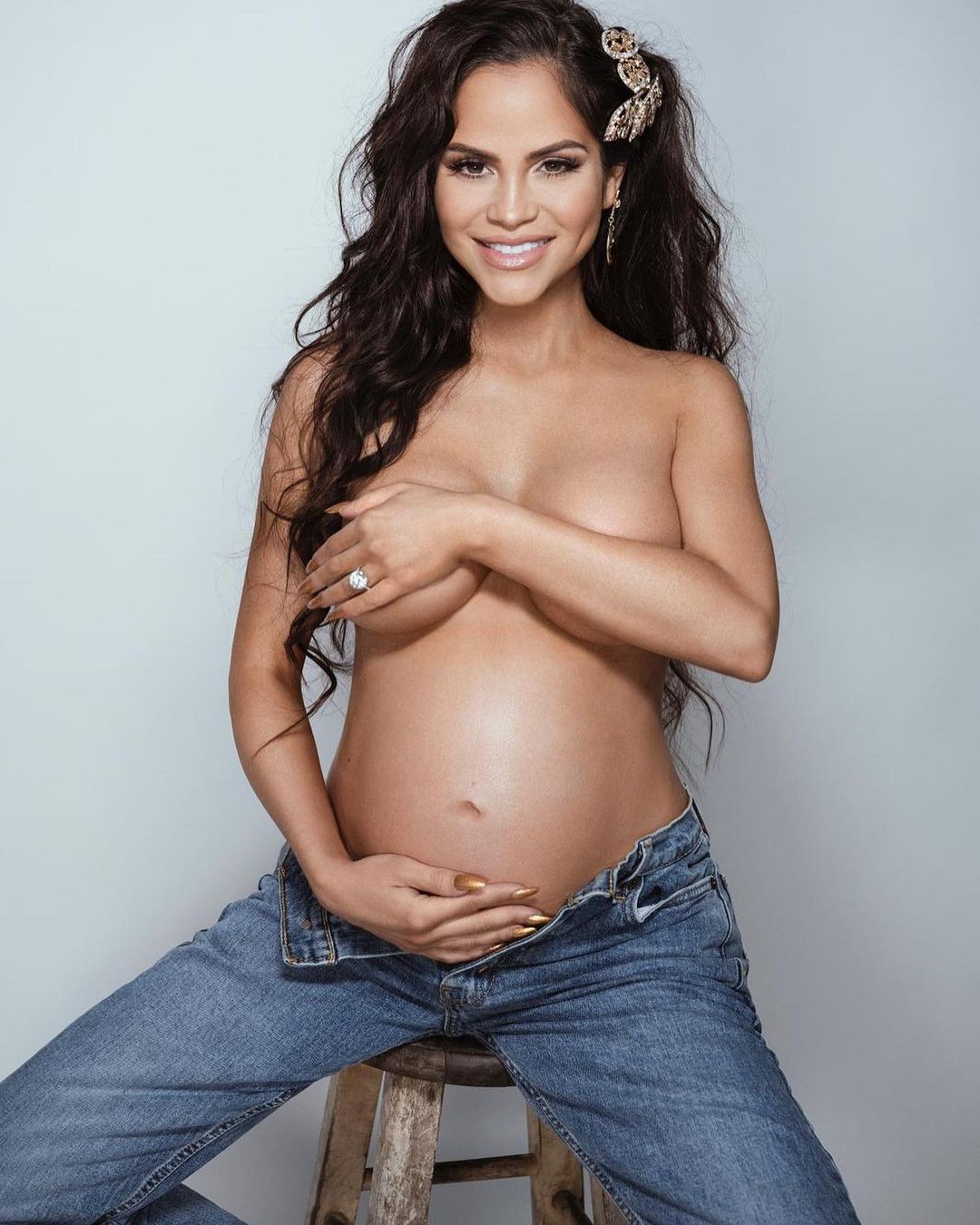 Natti Natasha revela que está Embarazada Natti Natasha revela que está Embarazada