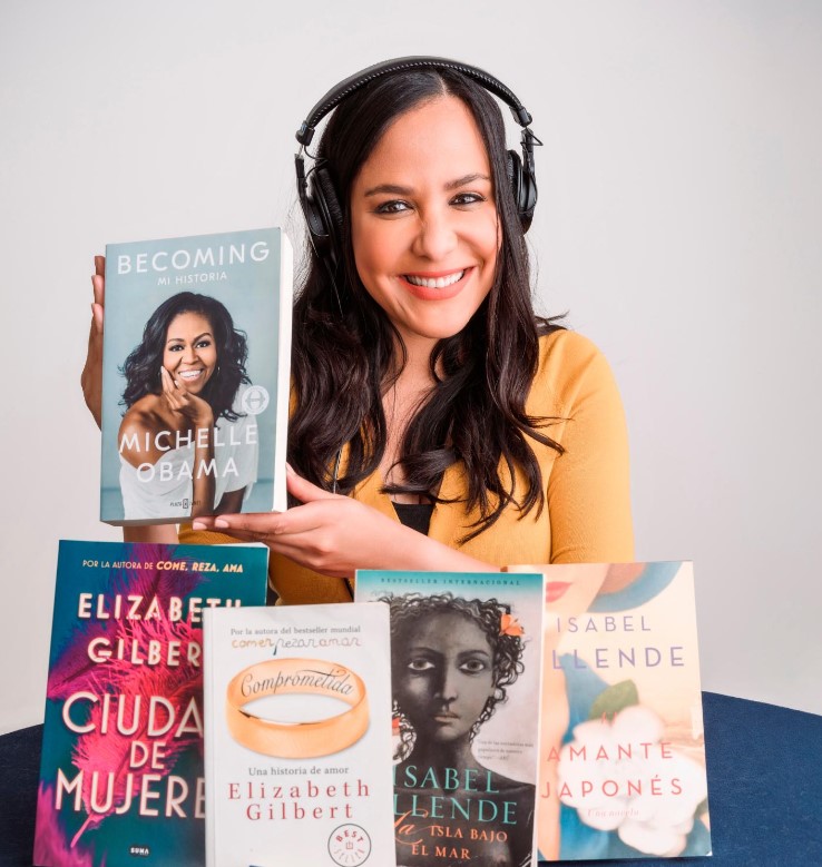 Jane Santos, la voz dominicana de Michelle Obama y Kamala Harris.