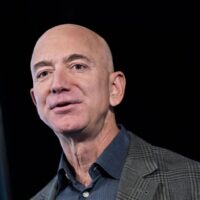 La única regla clave de Jeff Bezos, el hombre más rico del mundo, para construir un negocio