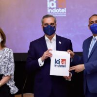 Presidente Abinader anuncia licitación internacional para funcionamiento Red 5G a nivel nacional