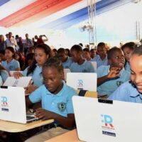 Presidente Abinader elimina el programa República Digital