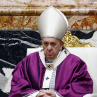 “A la Argentina no vuelvo”: el papa Francisco planea morir en Roma, “ya sea en ejercicio o emérito”