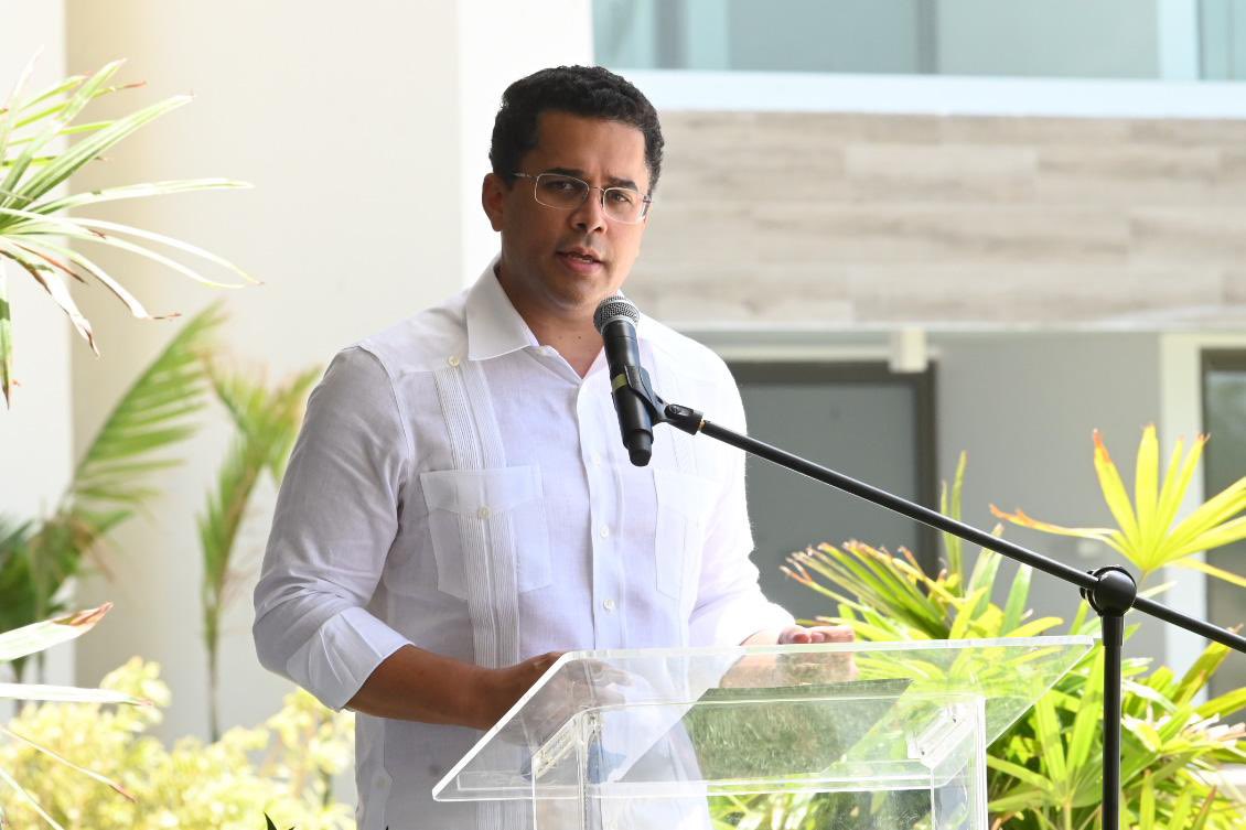 David Collado: “El presidente Abinader, me llama diariamente en horas de la madrugada, para saber cómo van las reservaciones”