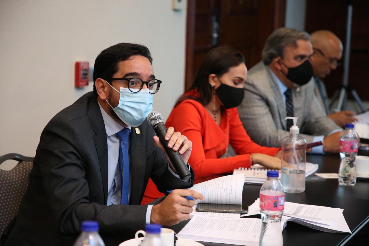 Diputado José Horacio: Aprobar tres causales del aborto es un asunto de justicia