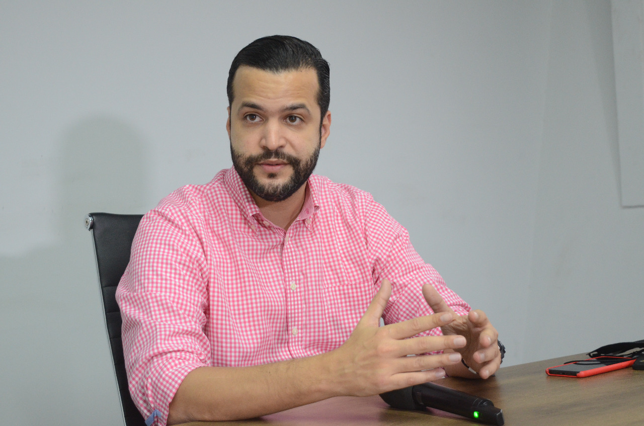 Rafael Paz califica de «inhumana» las cancelaciones masivas del Gobierno